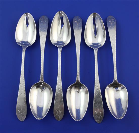 A set of six George III Irish silver bright cut engraved Celtic tip dessert spoons, 4 oz.